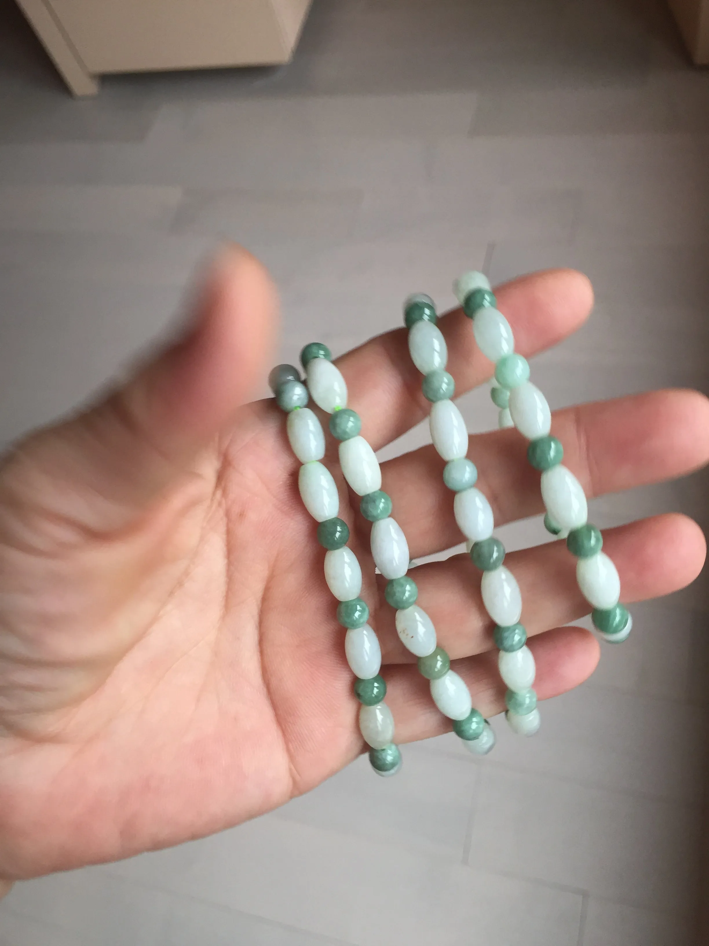 100% natural type A light green jadeite jade beads bracelet group BQ76