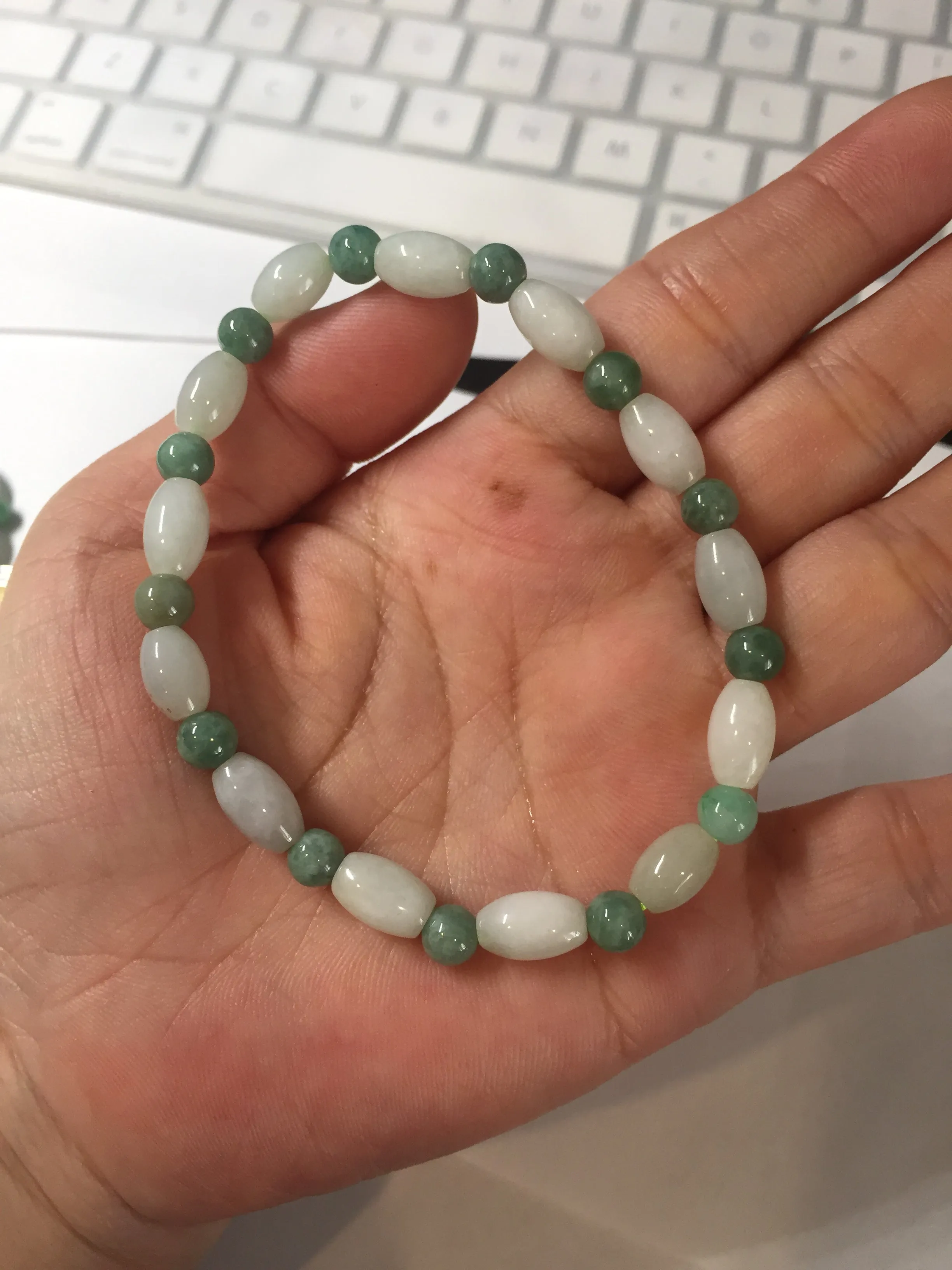 100% natural type A light green jadeite jade beads bracelet group BQ76