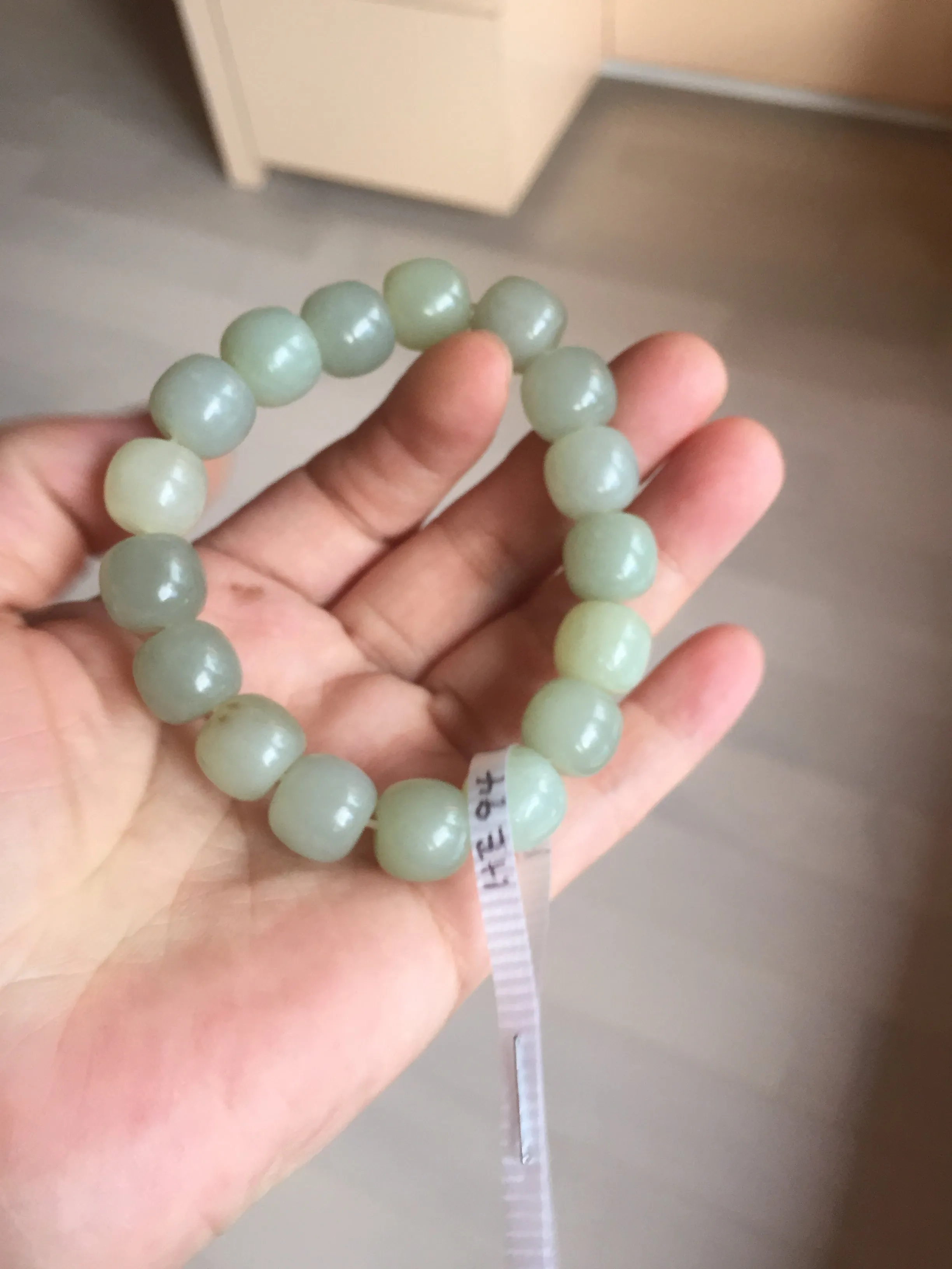 12x10.9mm 100% Natural light green/yellow vintage style nephrite Hetian Jade bead bracelet HE94