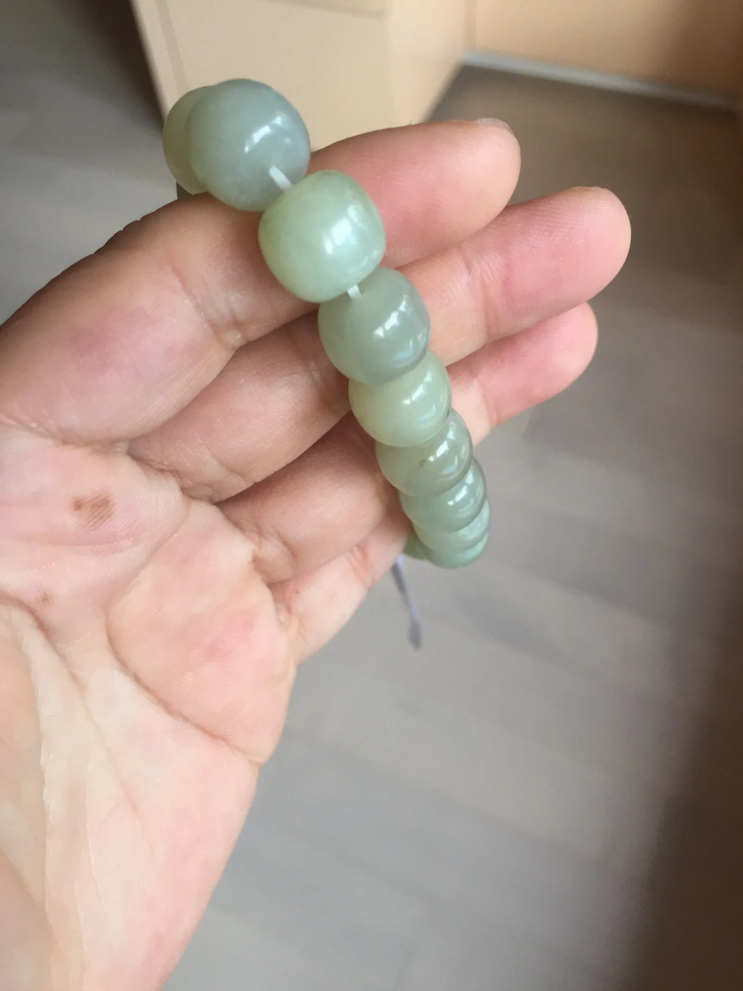 12x10.9mm 100% Natural light green/yellow vintage style nephrite Hetian Jade bead bracelet HE94