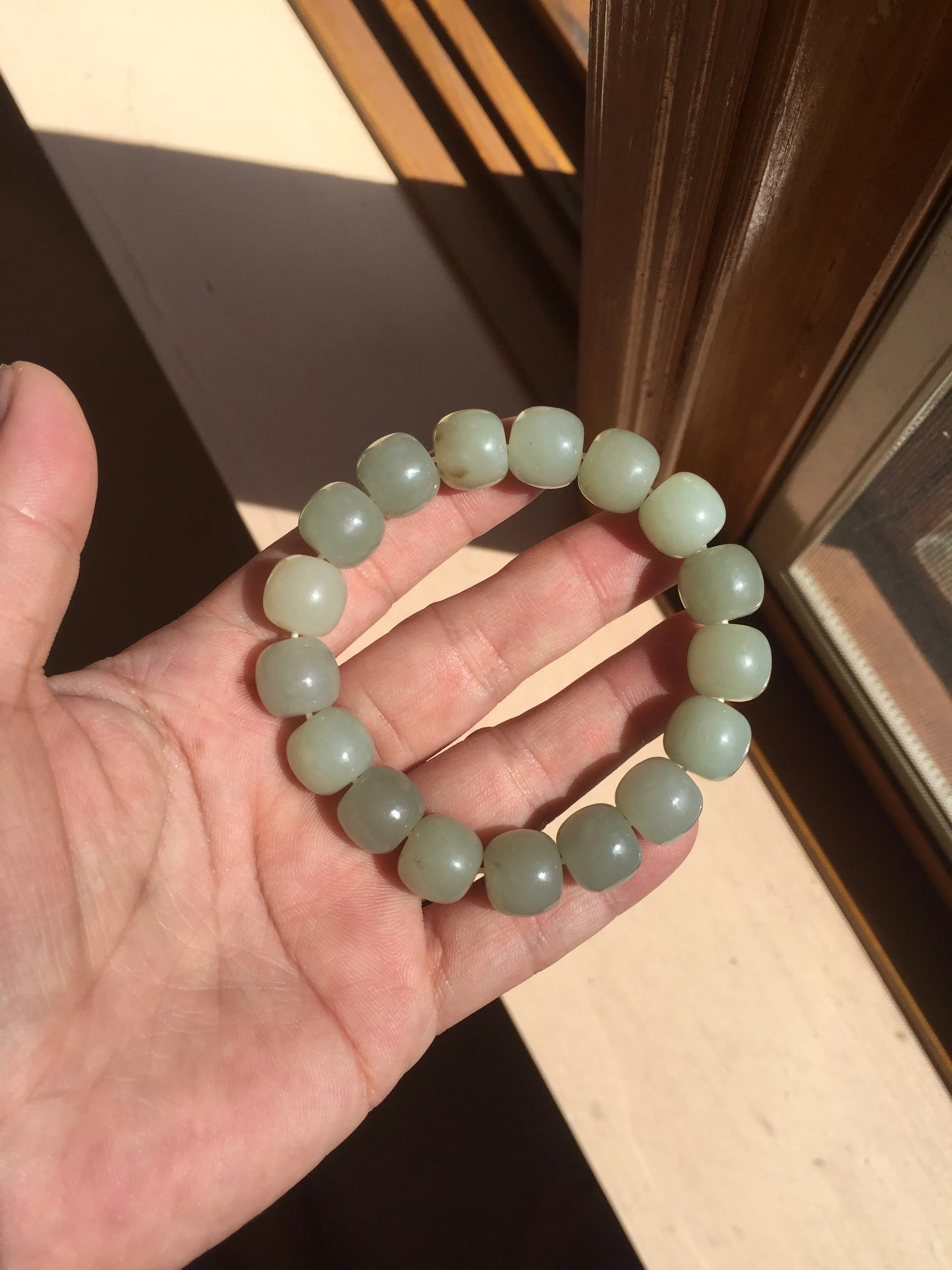 12x10.9mm 100% Natural light green/yellow vintage style nephrite Hetian Jade bead bracelet HE94
