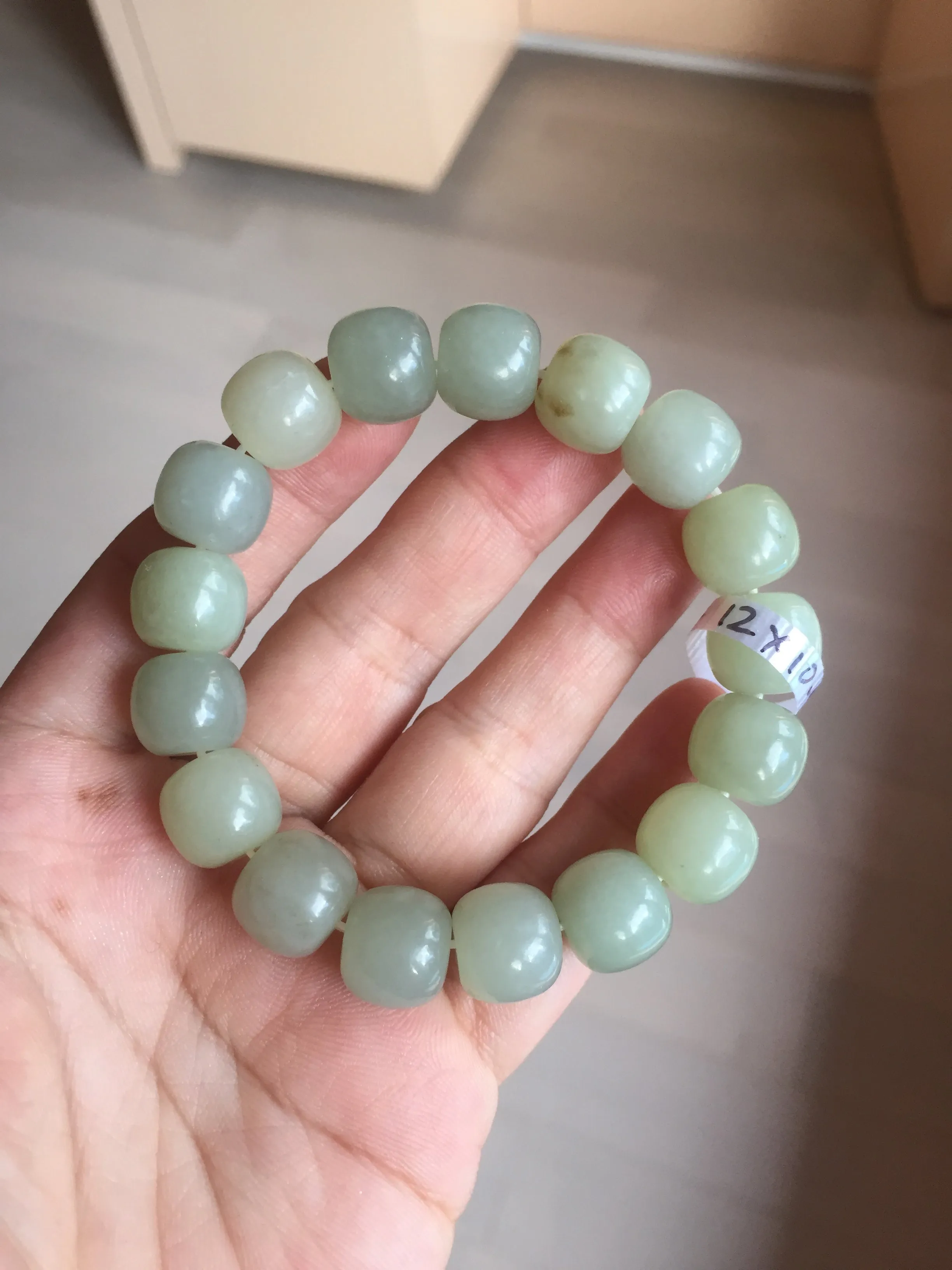 12x10.9mm 100% Natural light green/yellow vintage style nephrite Hetian Jade bead bracelet HE94