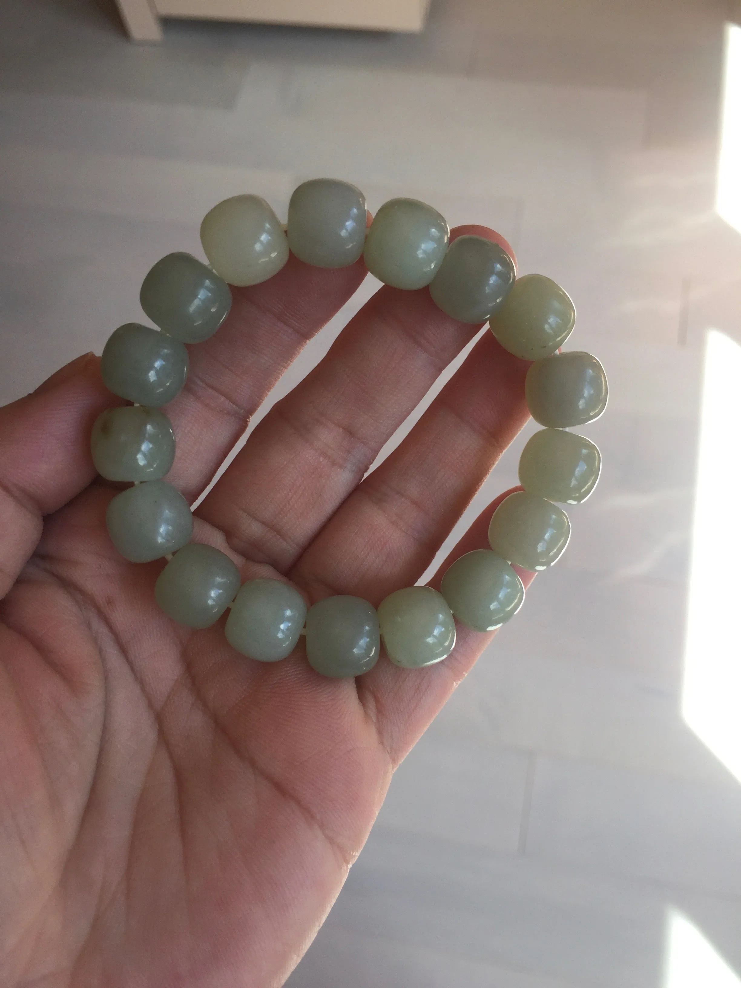 12x10.9mm 100% Natural light green/yellow vintage style nephrite Hetian Jade bead bracelet HE94