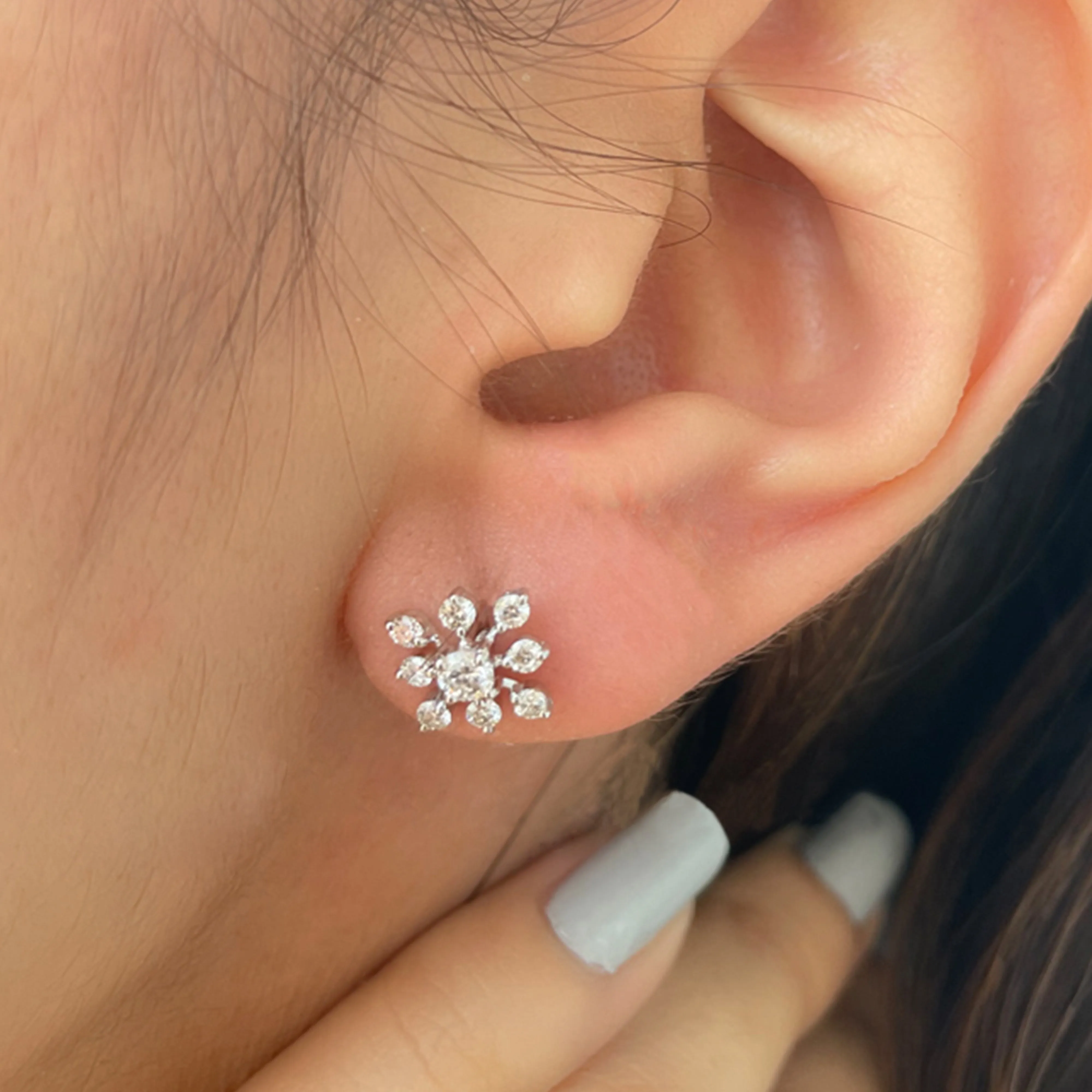 3/4 CT Round Cut Diamond Floral Statement Stud Earrings for Women