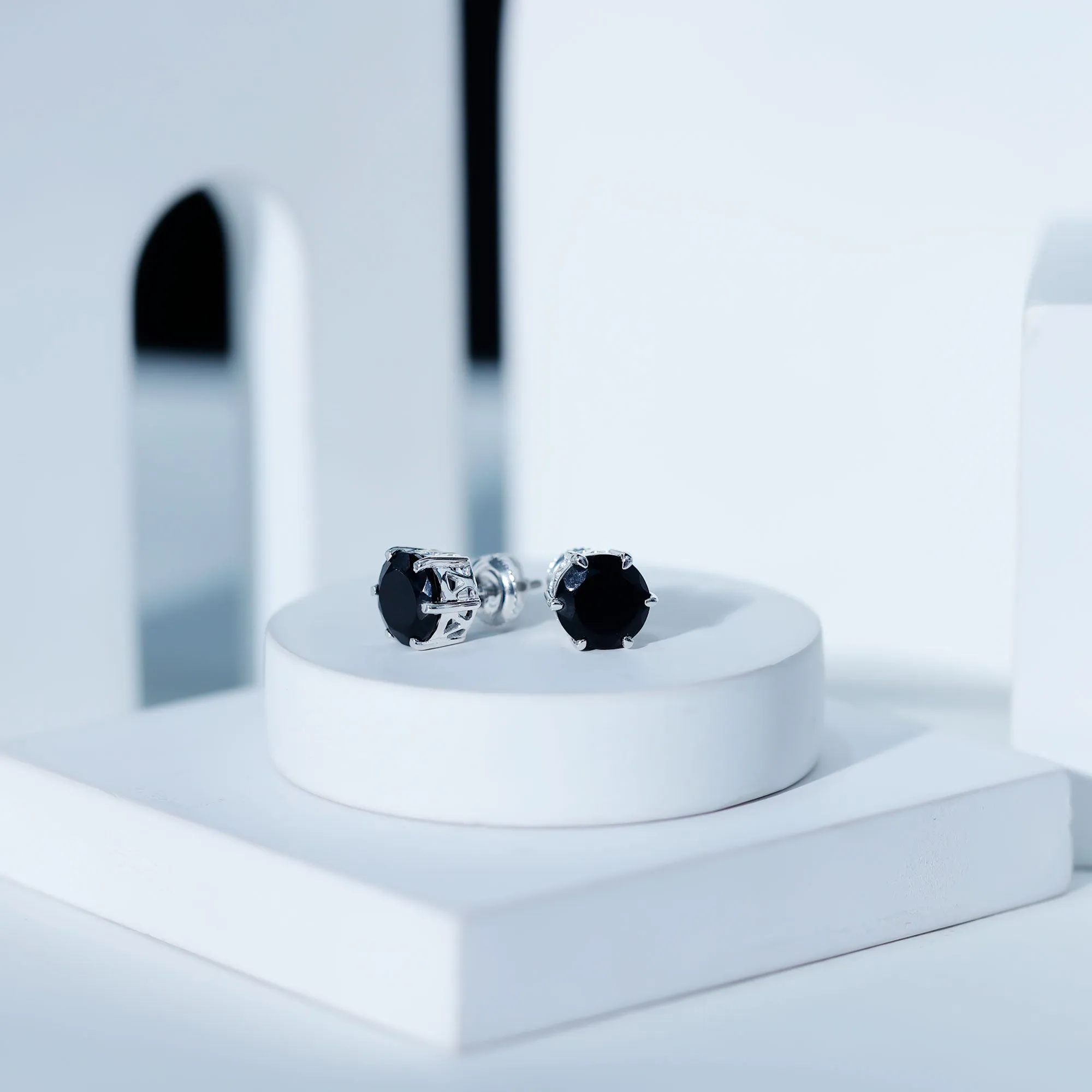 Black Onyx Solitaire Stud Earrings in Claw Setting
