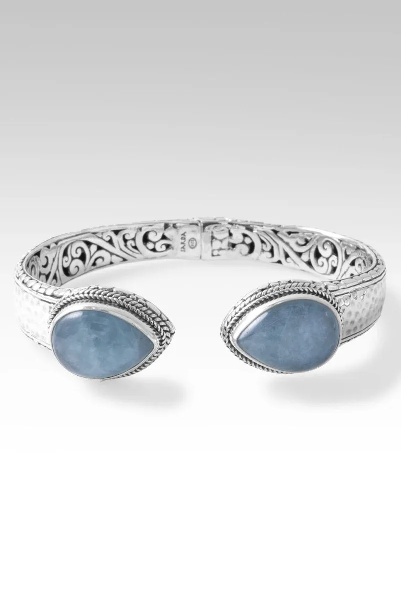 Blessed with Abundance Tip-to-Tip Bracelet™ in Aquamarine