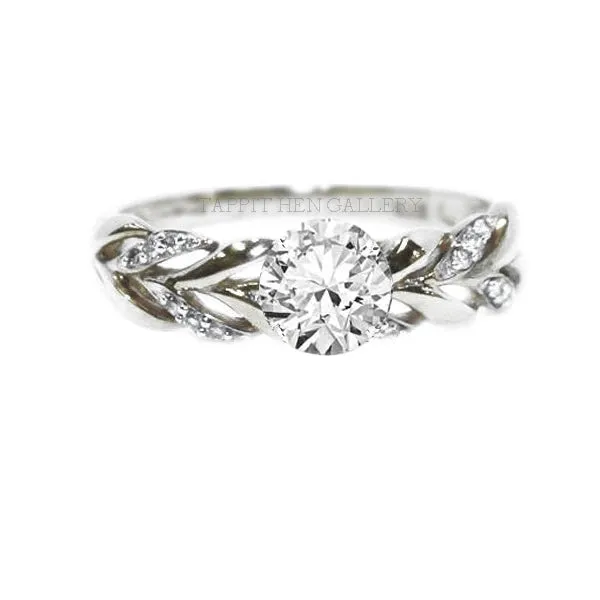 CELTIC PLEAT PAVE RING WITH DIAMONDS