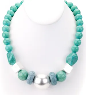 Chunky Beaded Turquoise Short Necklace
