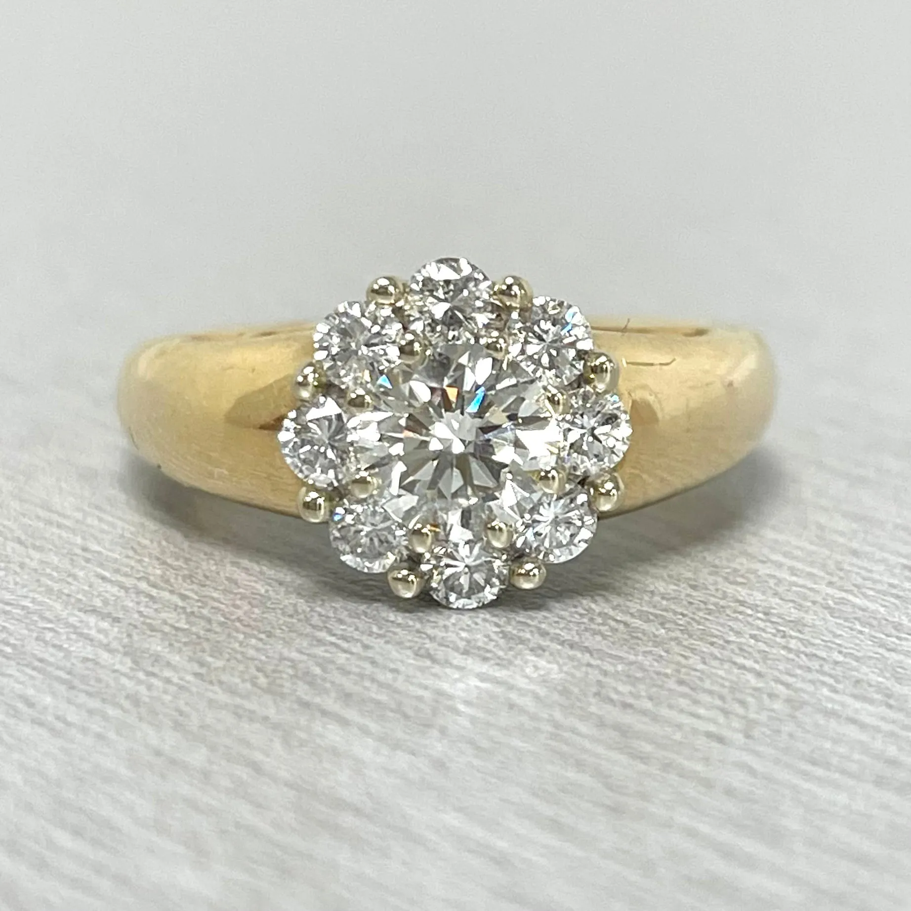 Flora Engagement Ring (1.75 ct Diamonds) in Gold