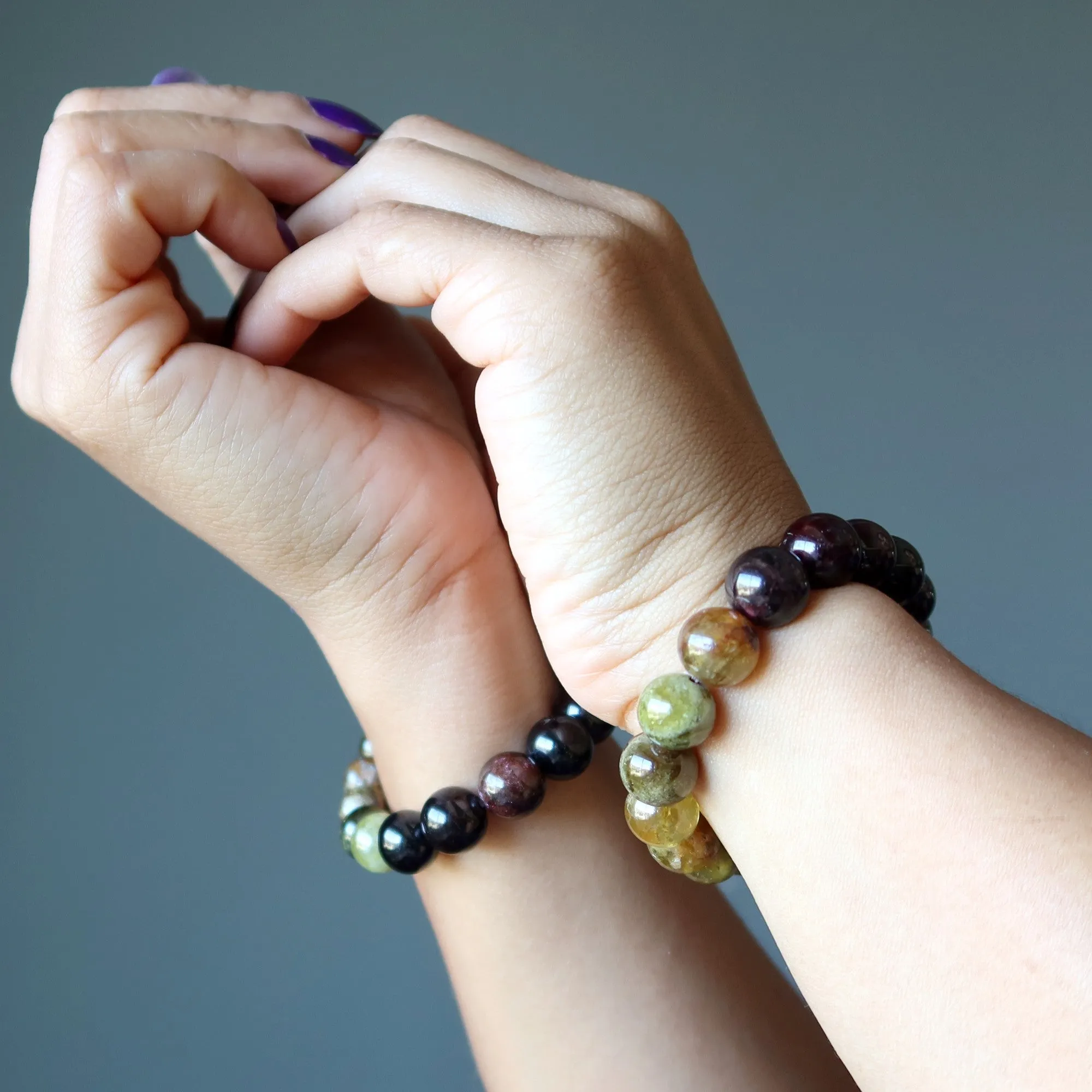 Garnet Bracelet Red Green Perfect Team