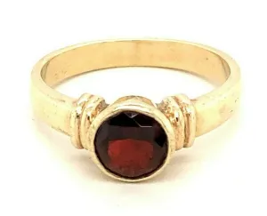 Garnet Dress Ring 9ct Yellow Gold Fine Gemstone Jewellery Band Size: N 1/2