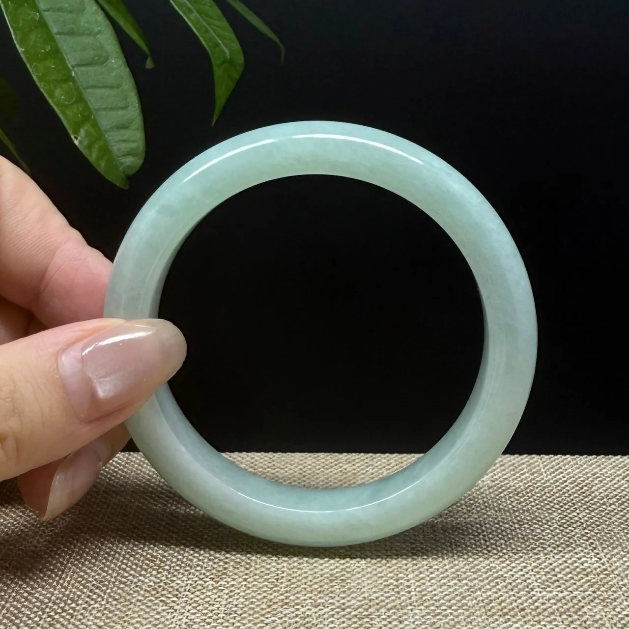 Genuine Burmese Green Jade Jadeite Bangle Bracelet ( 54.4mm )