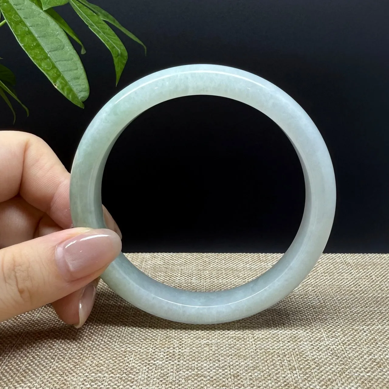 Genuine Burmese Green Jade Jadeite Bangle Bracelet ( 66.3mm )