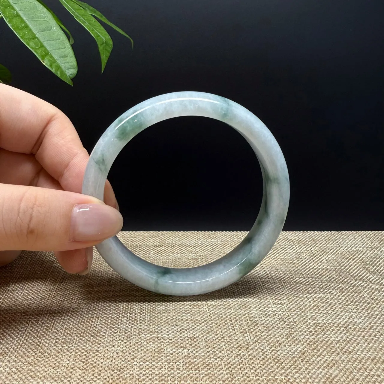 Genuine Burmese White Green Jade Jadeite Bangle Bracelet ( 58.4mm )