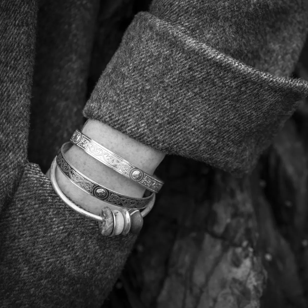 Iona Beachstone & Silver Bangle