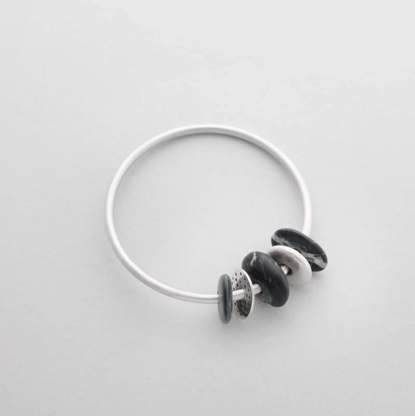 Iona Beachstone & Silver Bangle