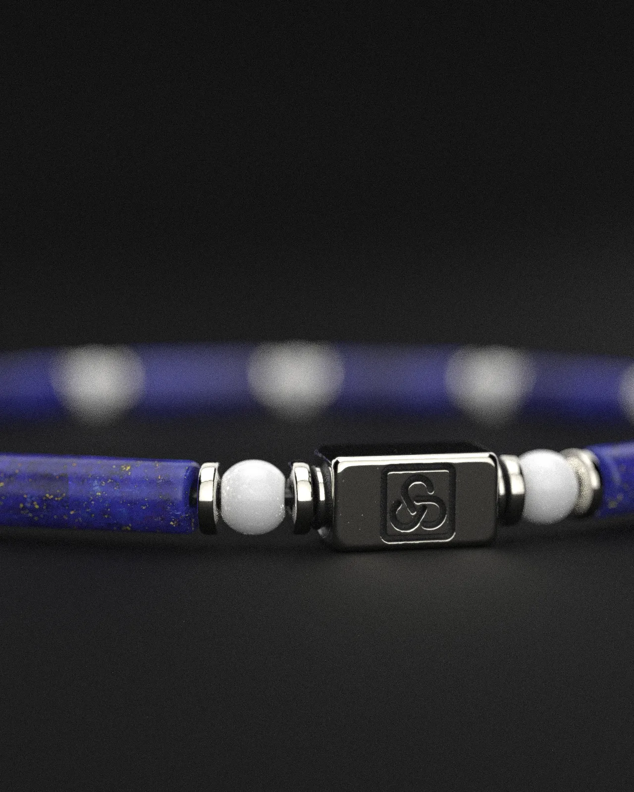 Lapis Lazuli   Tridacna Bracelet 4mm | PIPE