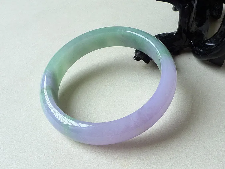 Natural Jade Bangle Jadeite Bangle Internal Diameter 57.5mm BER333