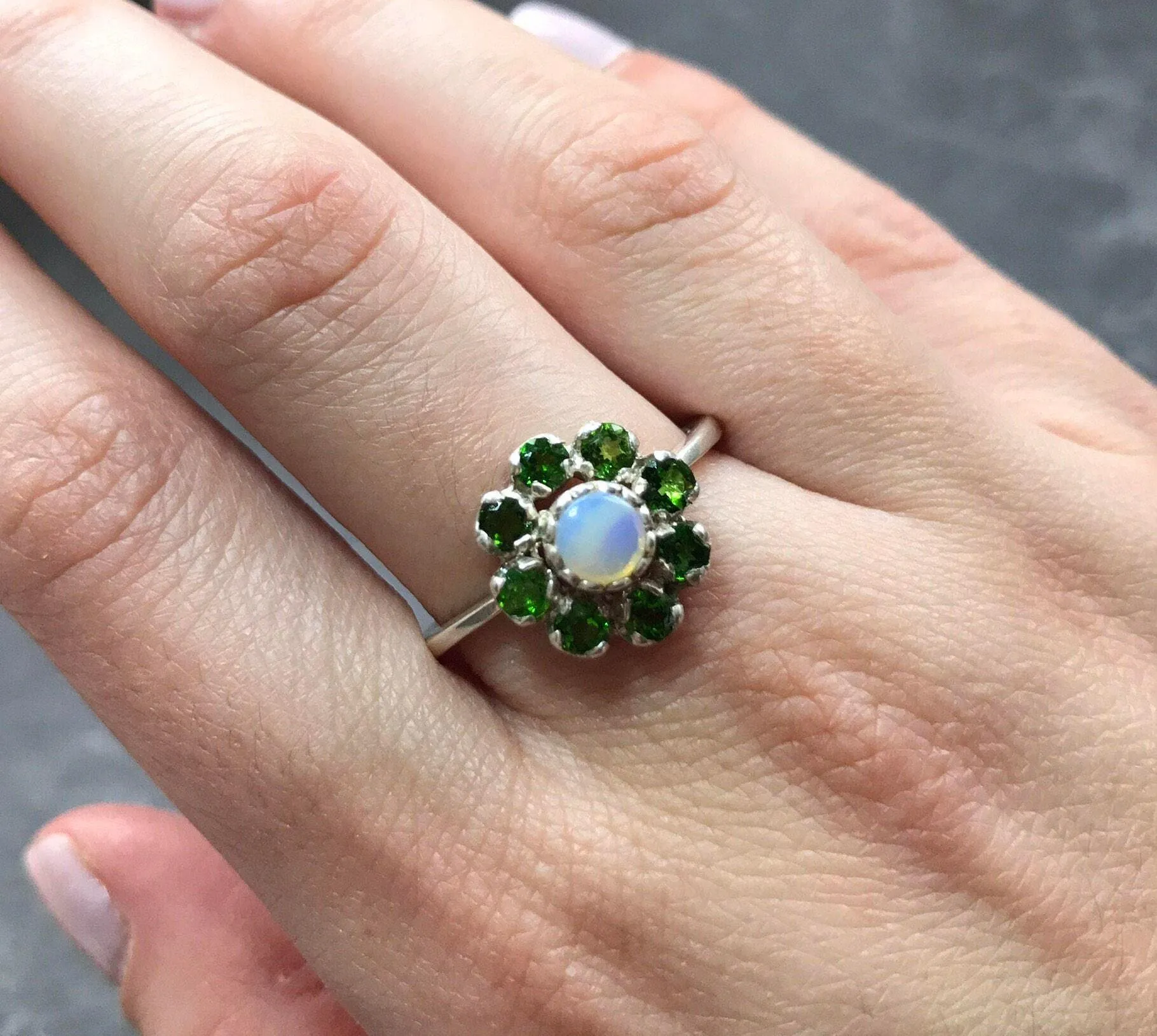 Opal Flower Ring - Vintage Daisy Ring - October Birthstone Ring