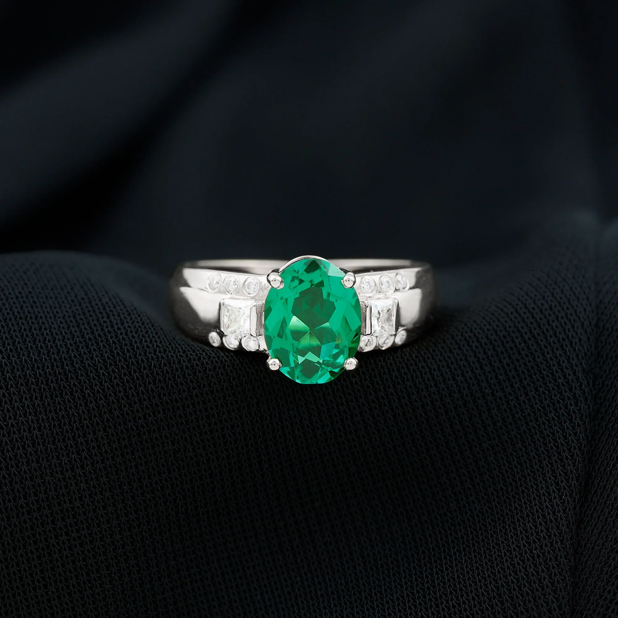 Oval Cut Solitaire Lab Grown Emerald Statement Engagement Ring with Diamond