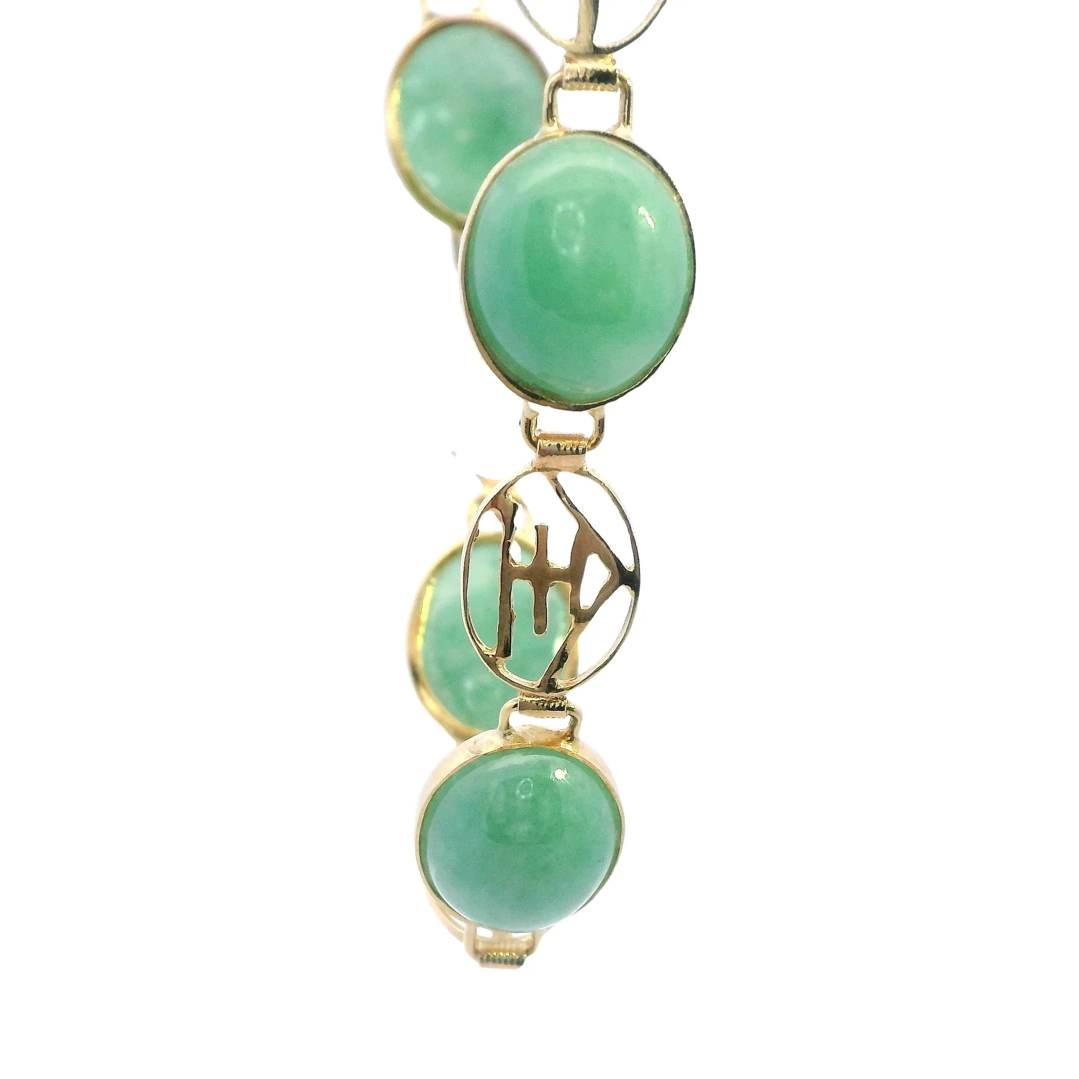 Radiant Harmony: 18ct Yellow Gold Jade Bracelet