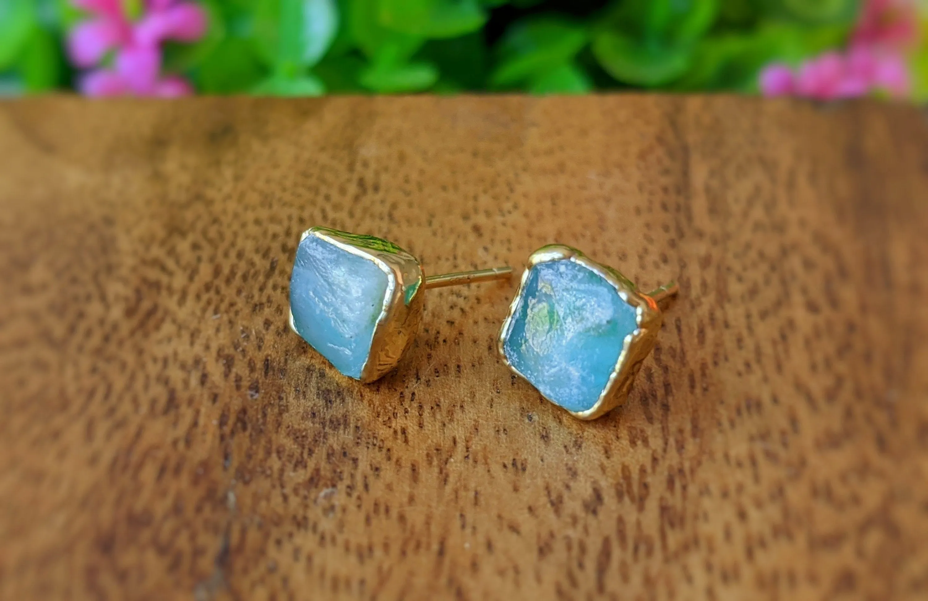 Raw Peruvian Opal stud earrings
