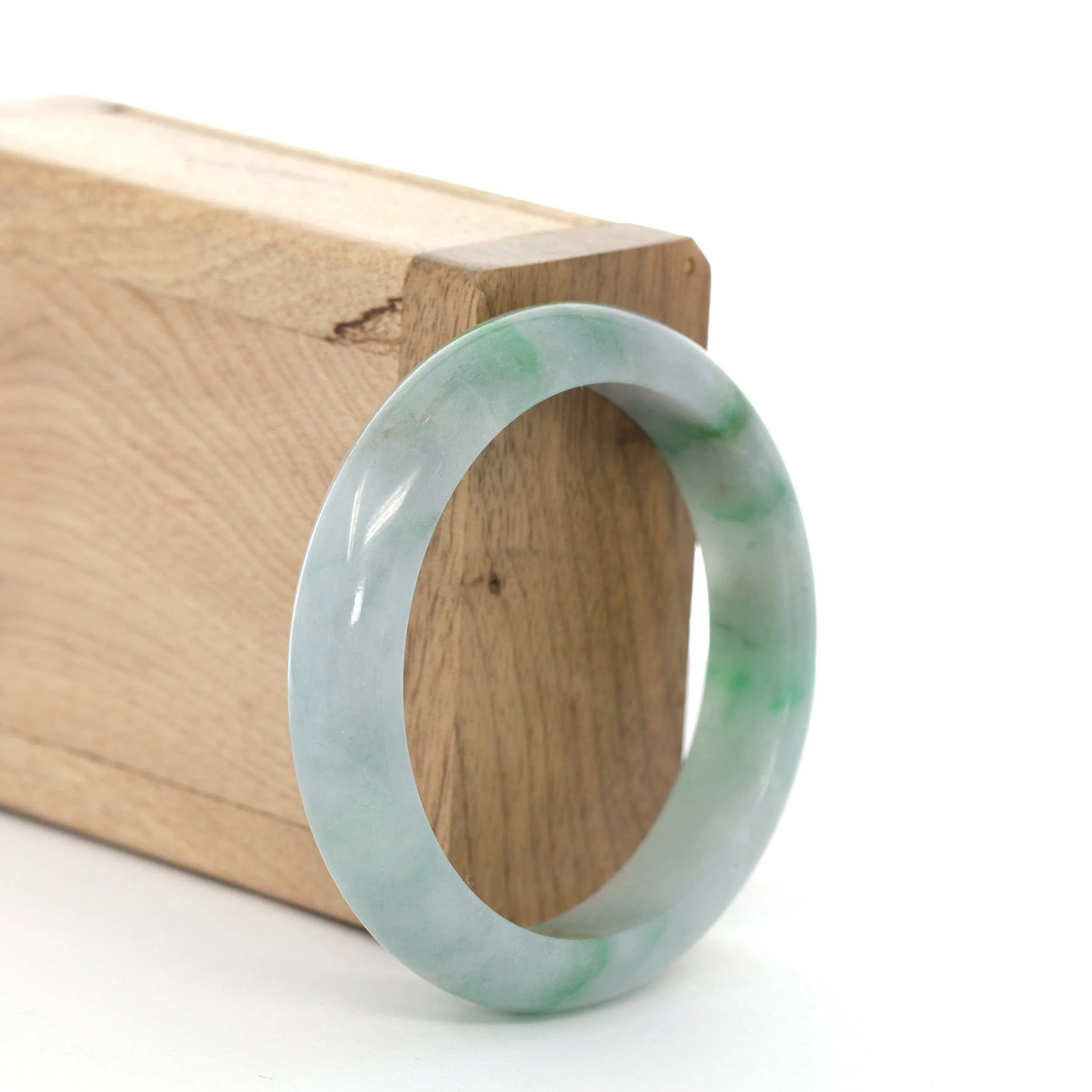 RealJade® "Classic Bangle" Green Natural Burmese Jadeite Jade Bangle ( 52.36 mm ) #269