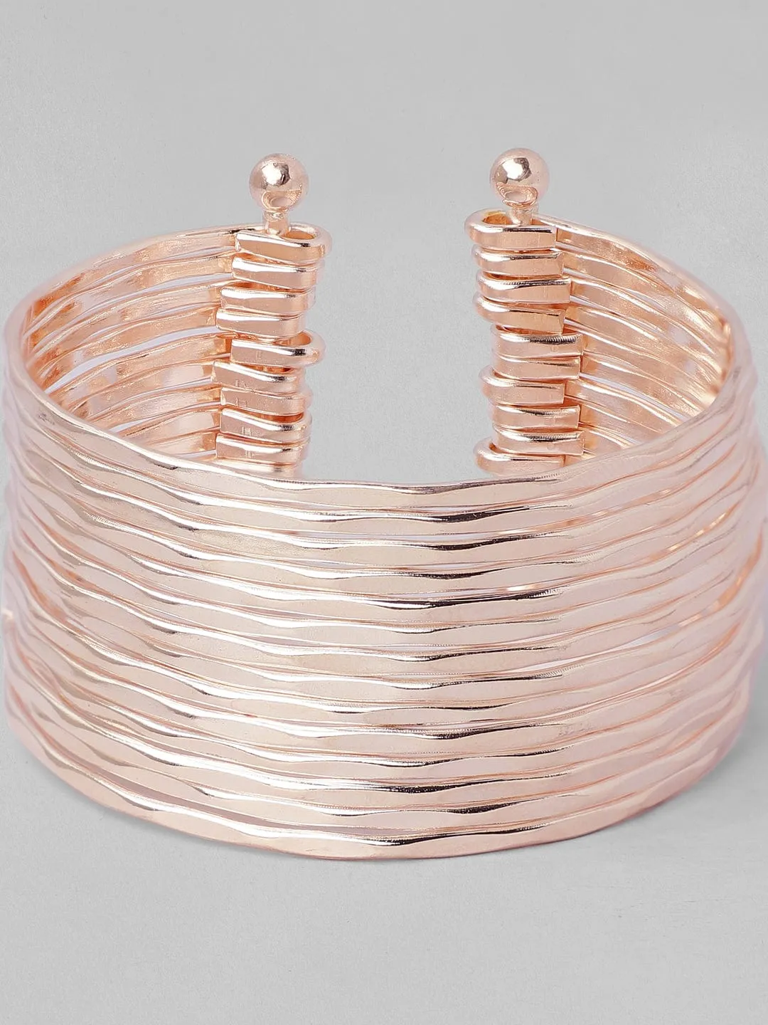 Rubans Voguish A Set of Gold Toned Necklace & Bracelet Set