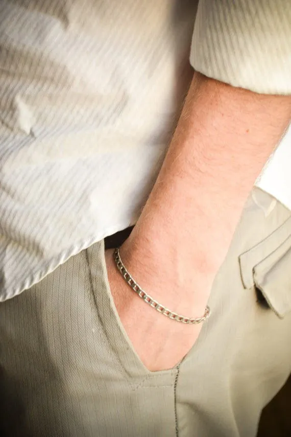 Silver links chain bracelet for men