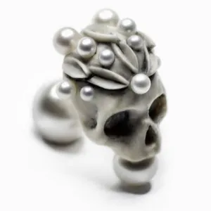 Tridacna earring
