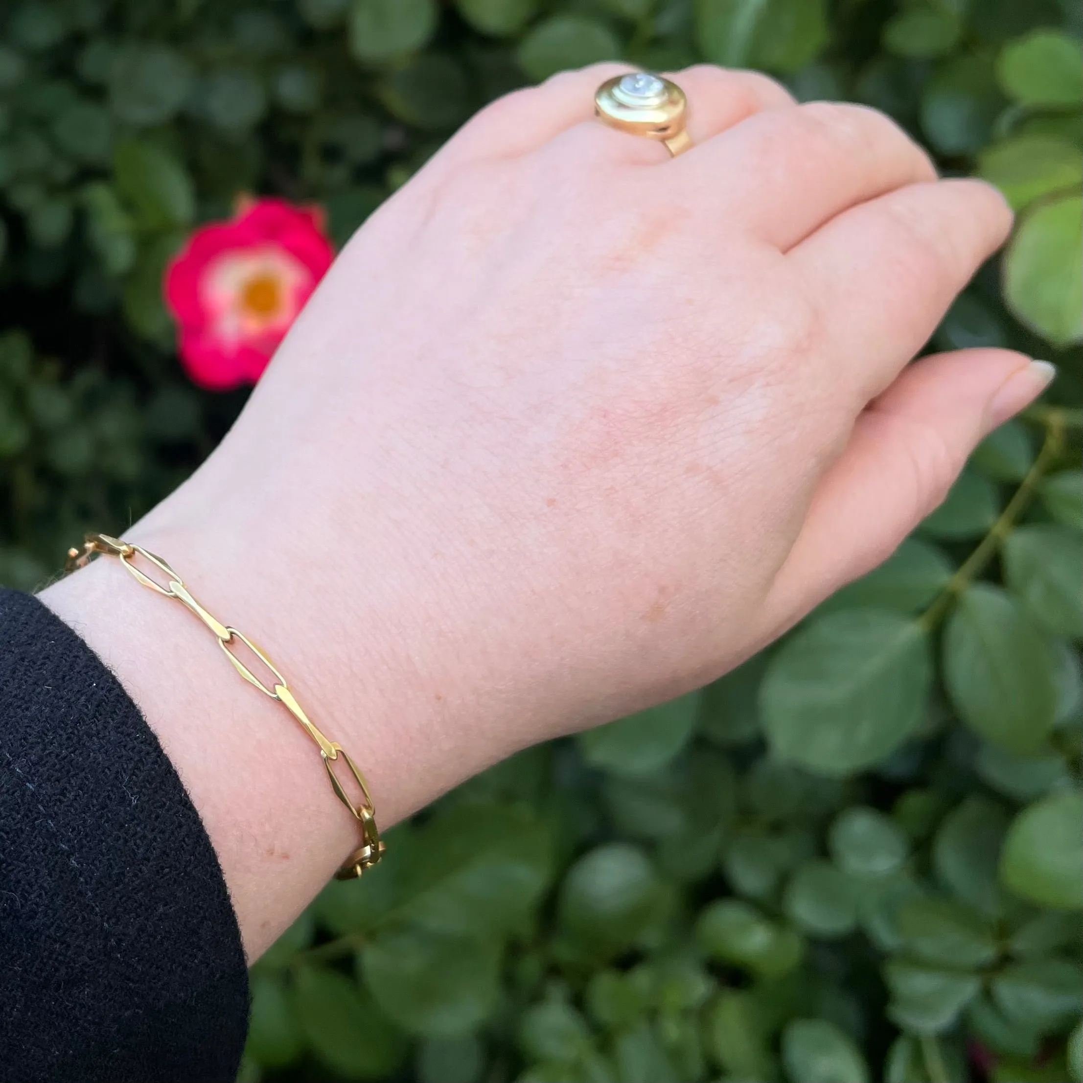 Vintage Dutch 14k Gold Solid Faceted Paperclip Chain Bracelet